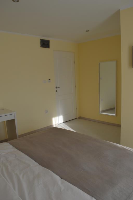 Hotel Nova Бузэу Экстерьер фото